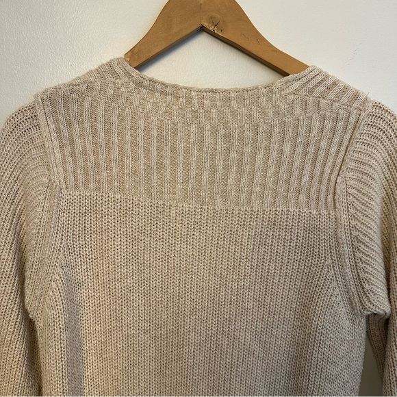 Free People Its Alright Cardi Beige Women Size Medium Chunky Knit Pocket Buttons - Picture 4 of 16